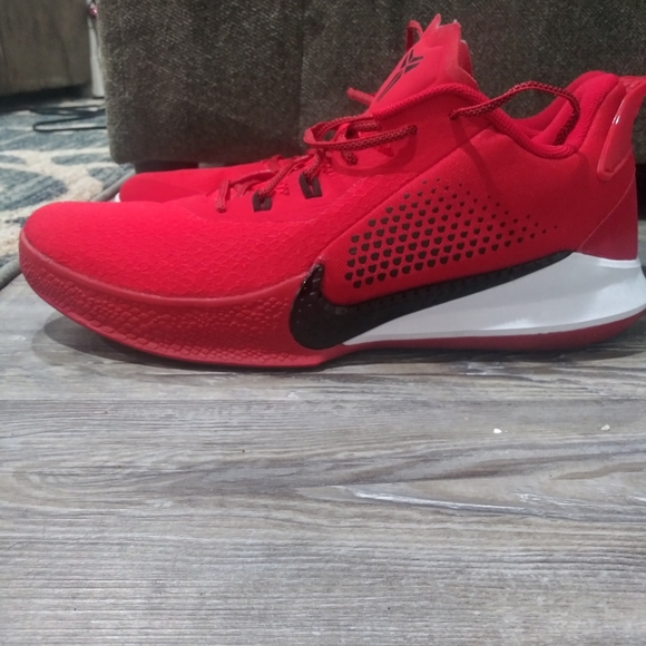 Shoes - Picture 1 of 12